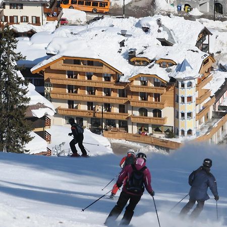 Boutique Hotel Diana Madonna di Campiglio Luaran gambar