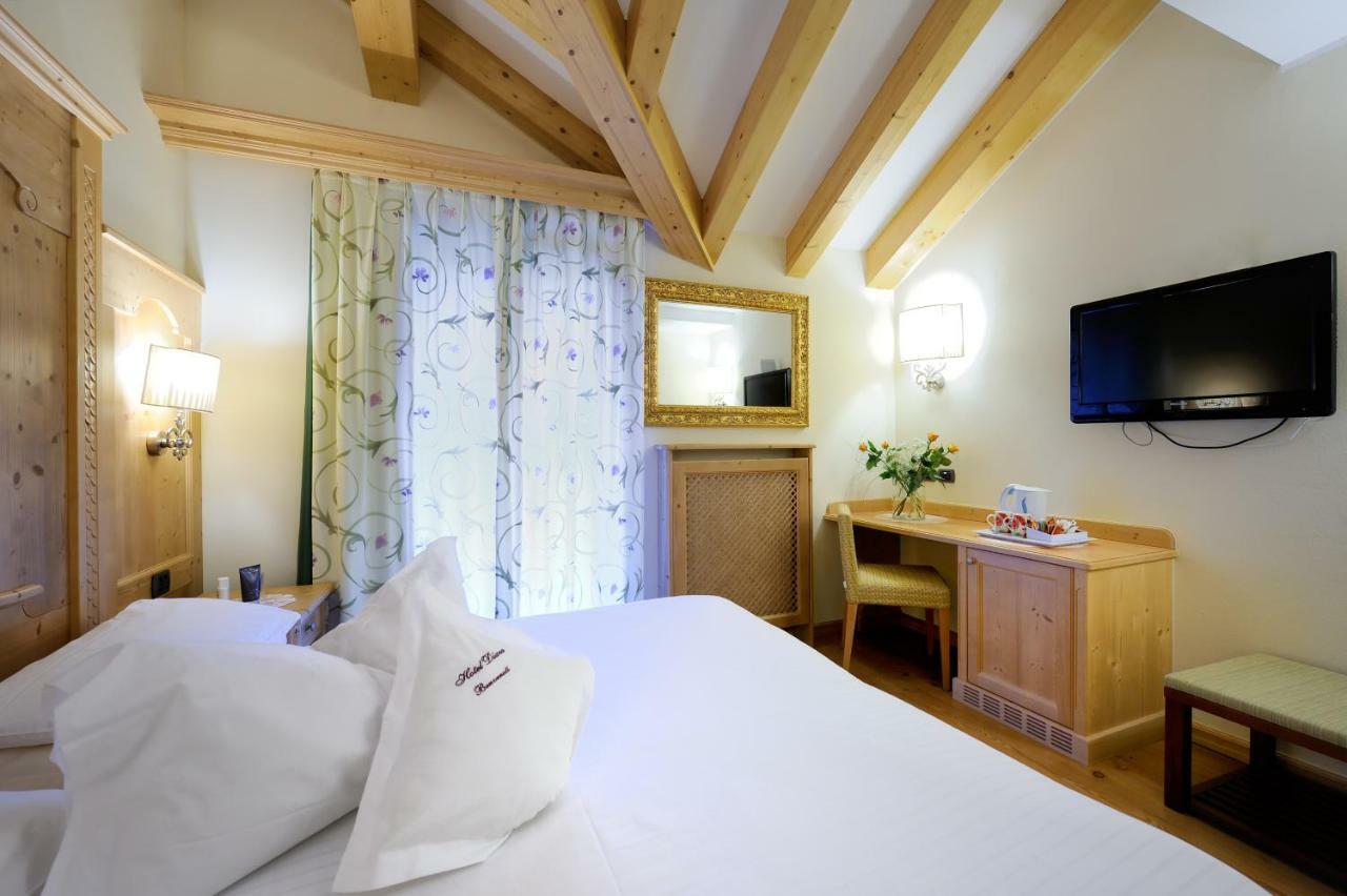 Boutique Hotel Diana Madonna di Campiglio Luaran gambar
