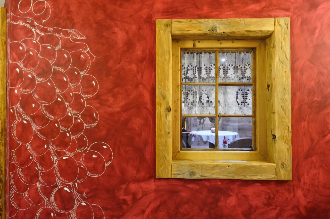 Boutique Hotel Diana Madonna di Campiglio Luaran gambar