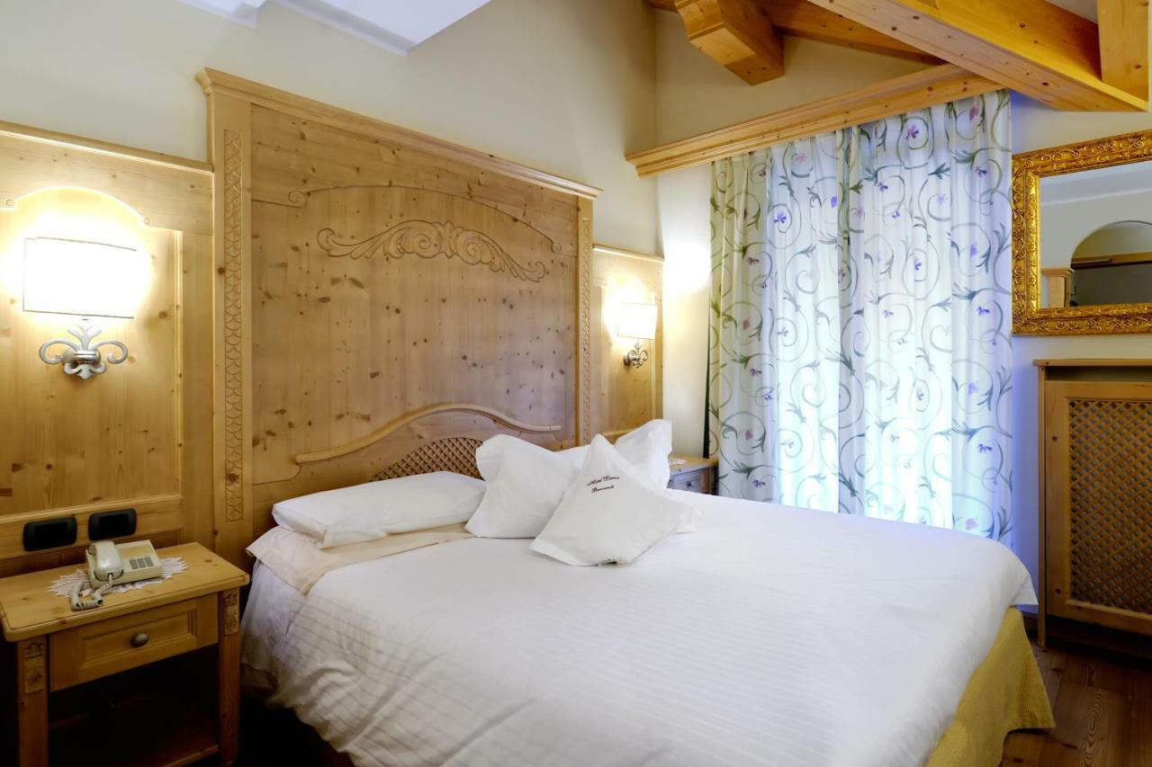 Boutique Hotel Diana Madonna di Campiglio Luaran gambar